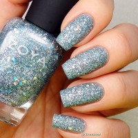 zoya nail polish and instagram gallery image 12