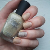 zoya nail polish and instagram gallery image 41